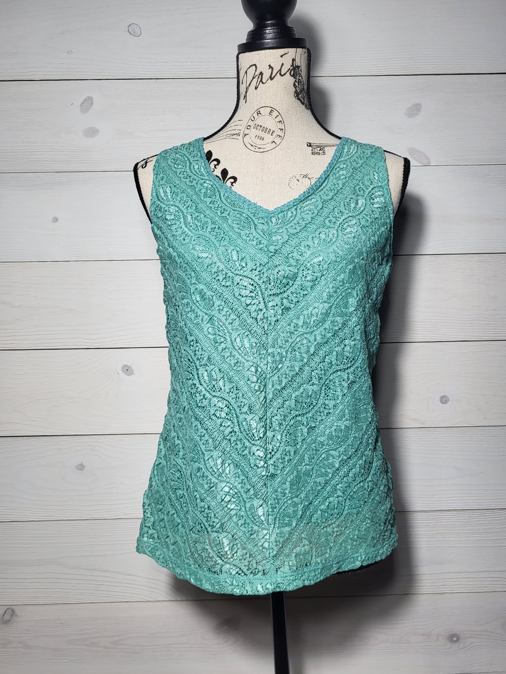 EMMA JAMES Lace Sleeveless Top BOHO Spring Summer Cottagecore.